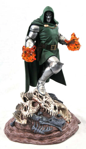 Marvel Gallery: Doctor Doom Statue