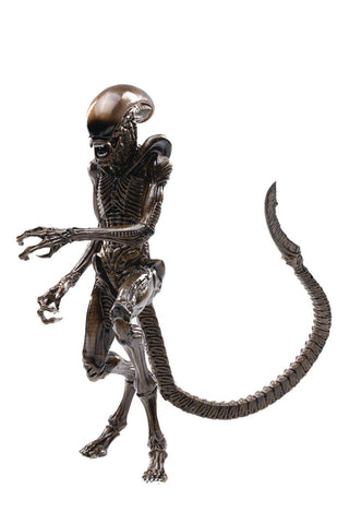 Alien 3 1/18 Scale Figure: Dog Alien (Previews Exclusive)